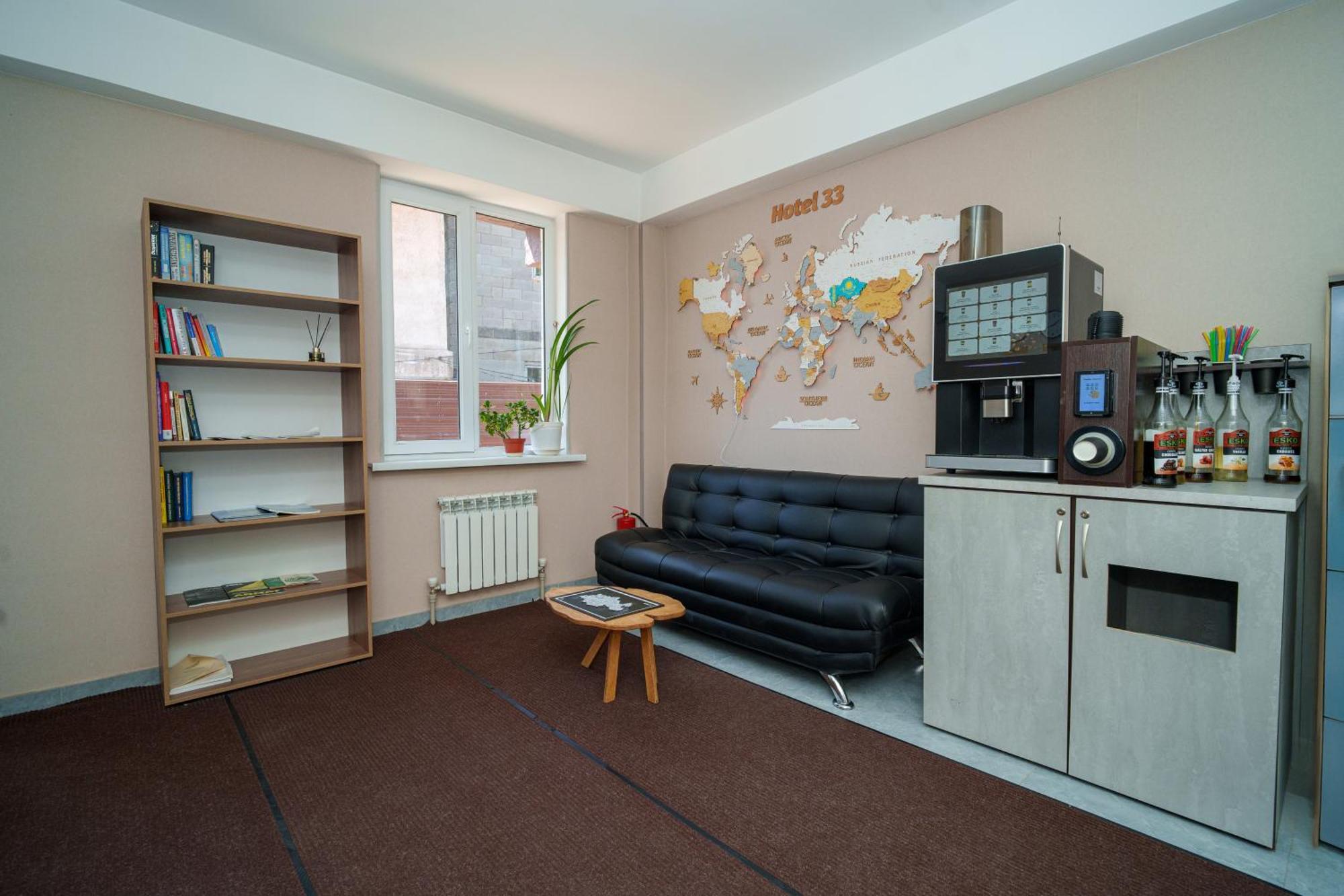 Hotel 33 Almati Kültér fotó